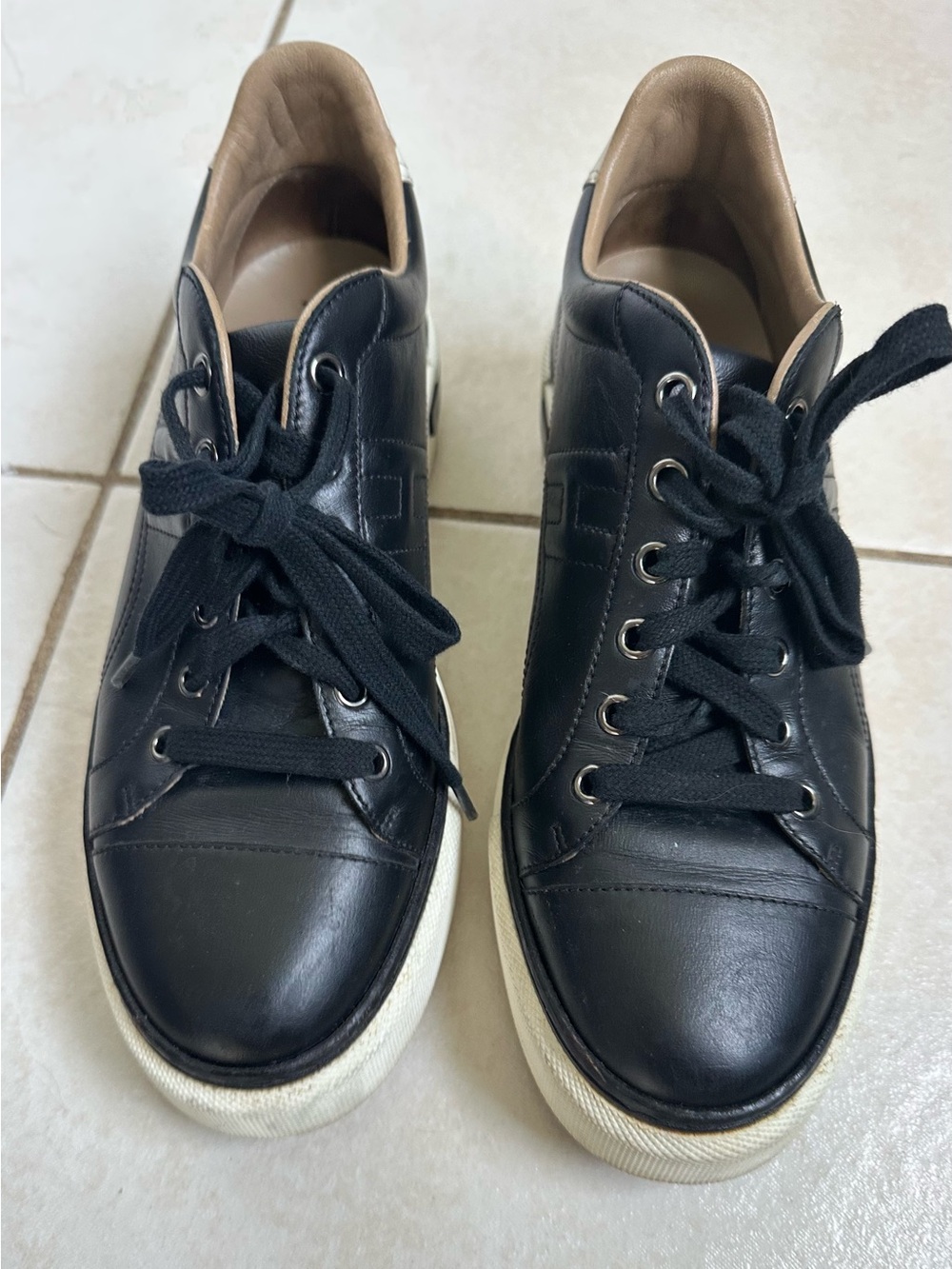 Hermes Black Leather Women's Low-Top Sneakers